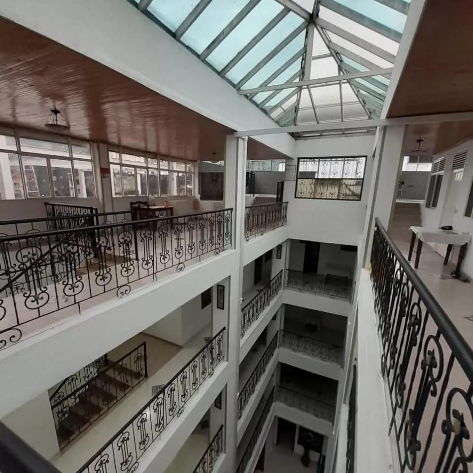 Hotel Davinci Каларка Экстерьер фото