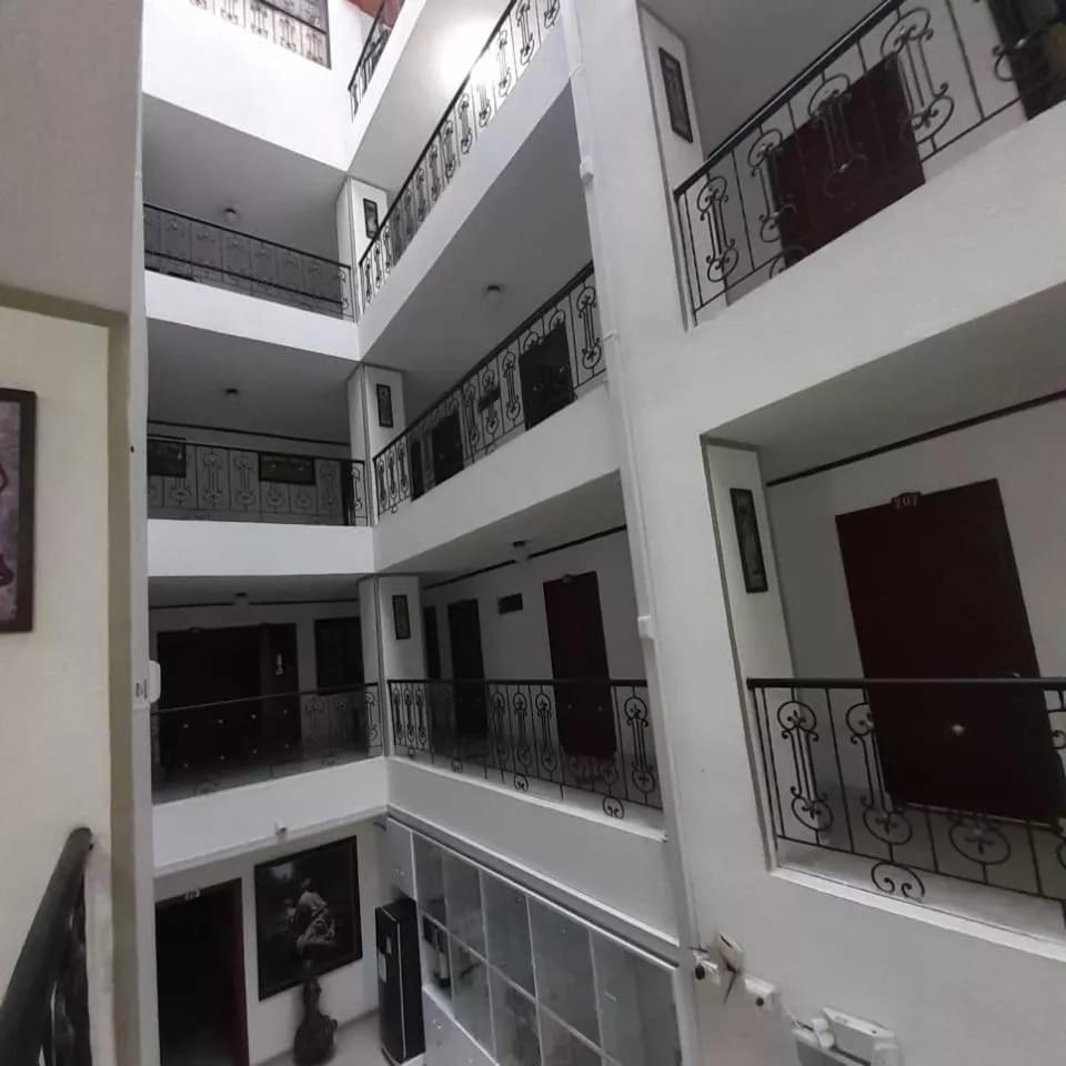 Hotel Davinci Каларка Экстерьер фото